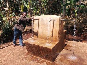 Slavnostní předání rehabilitovaného vodovodního systému v Etiopii