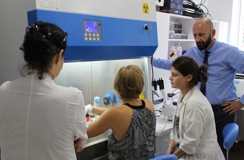 Díky českému projektu rozpoznají gruzínští lékaři rakovinu u nejmladších pacientů mnohem dříve